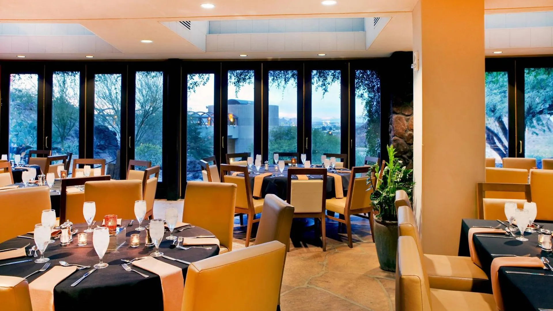 Phoenix Marriott Resort Tempe At The Buttes 4*,  États-Unis
