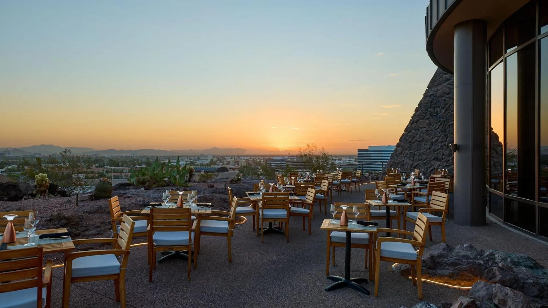 Phoenix Marriott Resort Tempe At The Buttes Hotel